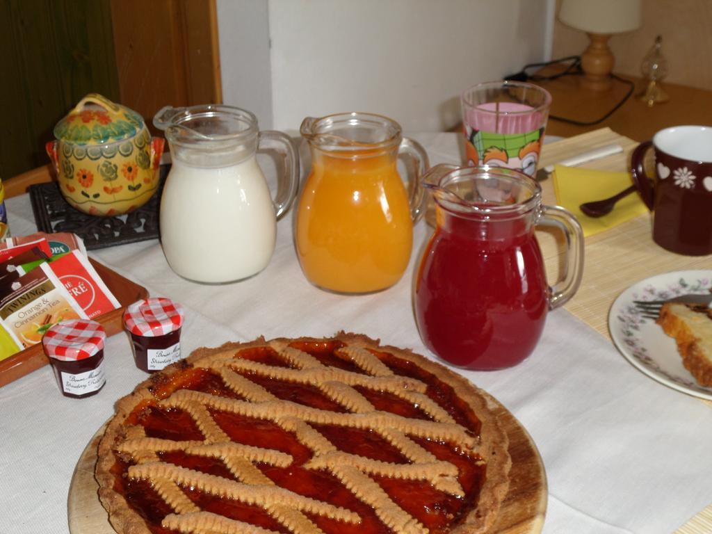 Baita De Eliseo B&B Valdisotto Zewnętrze zdjęcie
