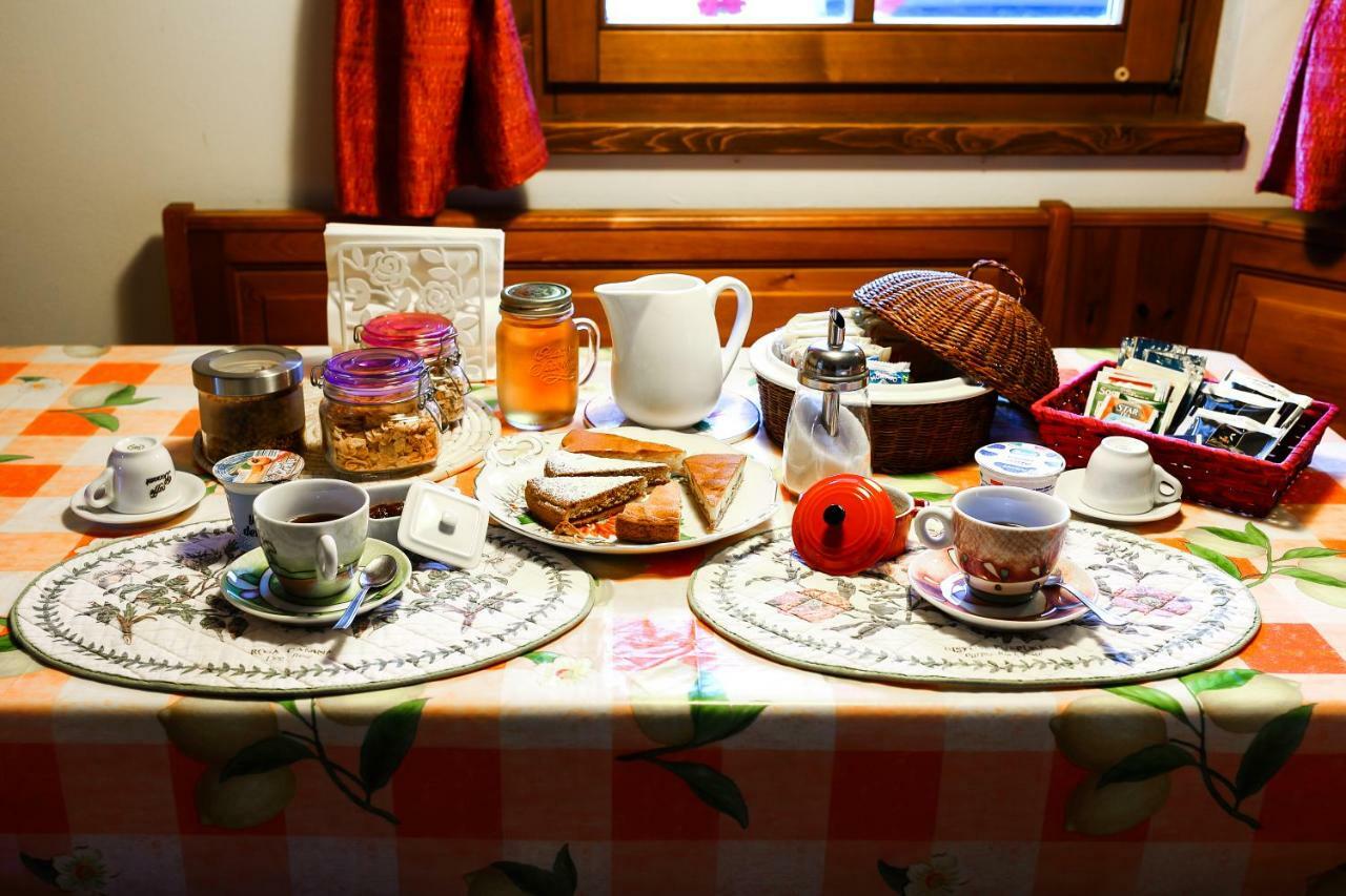 Baita De Eliseo B&B Valdisotto Zewnętrze zdjęcie